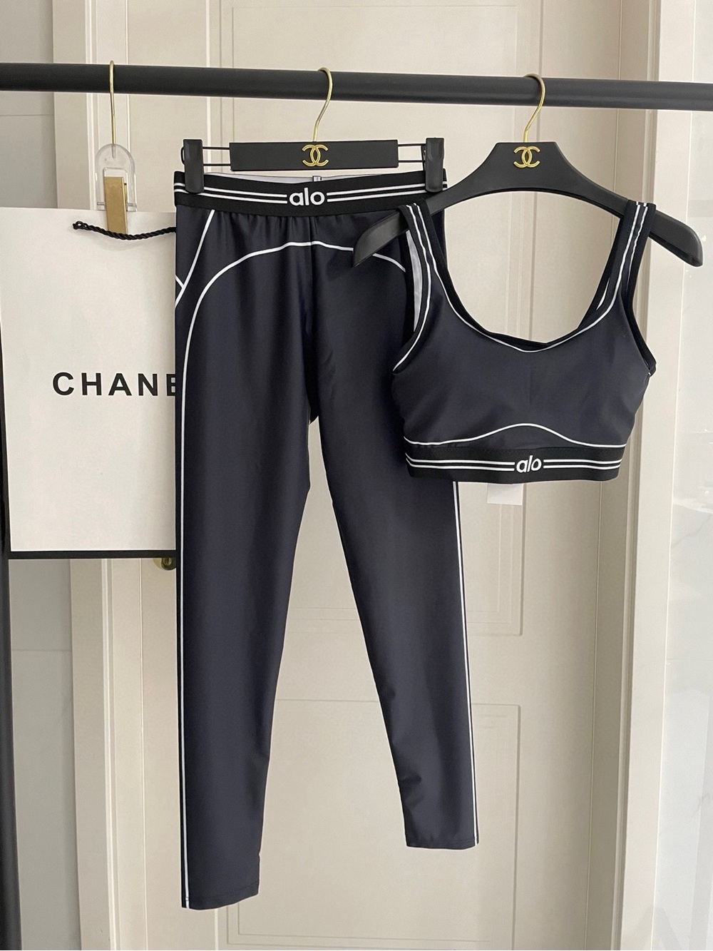 ALO Yoga Black Leggings and Sports Bra Set with White Piping